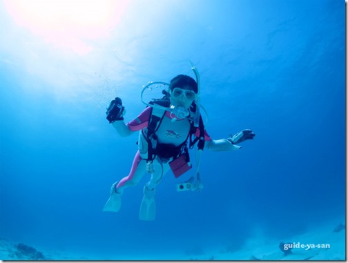 透明度の良い宮古島の海でダイビング