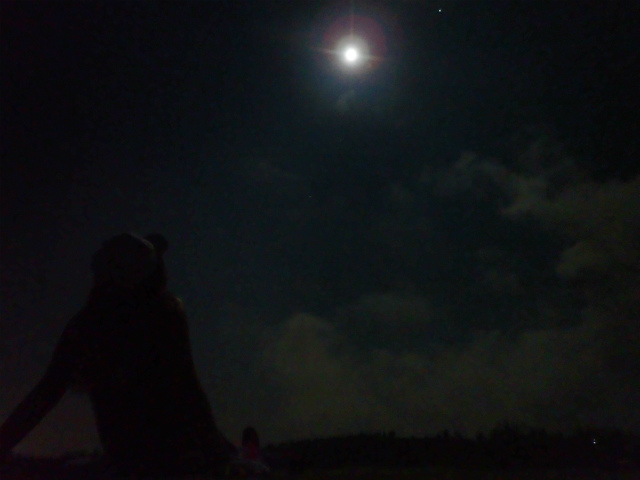宮古島の月明かり